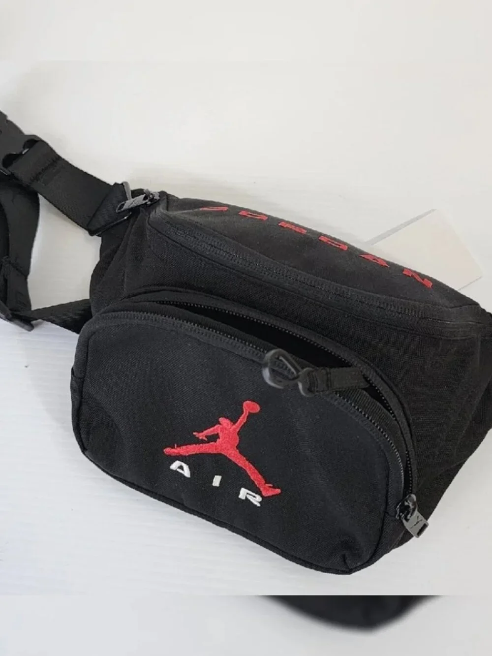JUMPMAN JORDAN FANNY PACK MEN'S ADJUSTABLE STRAP PRINT EMBROIDERED LOGO BLACK
